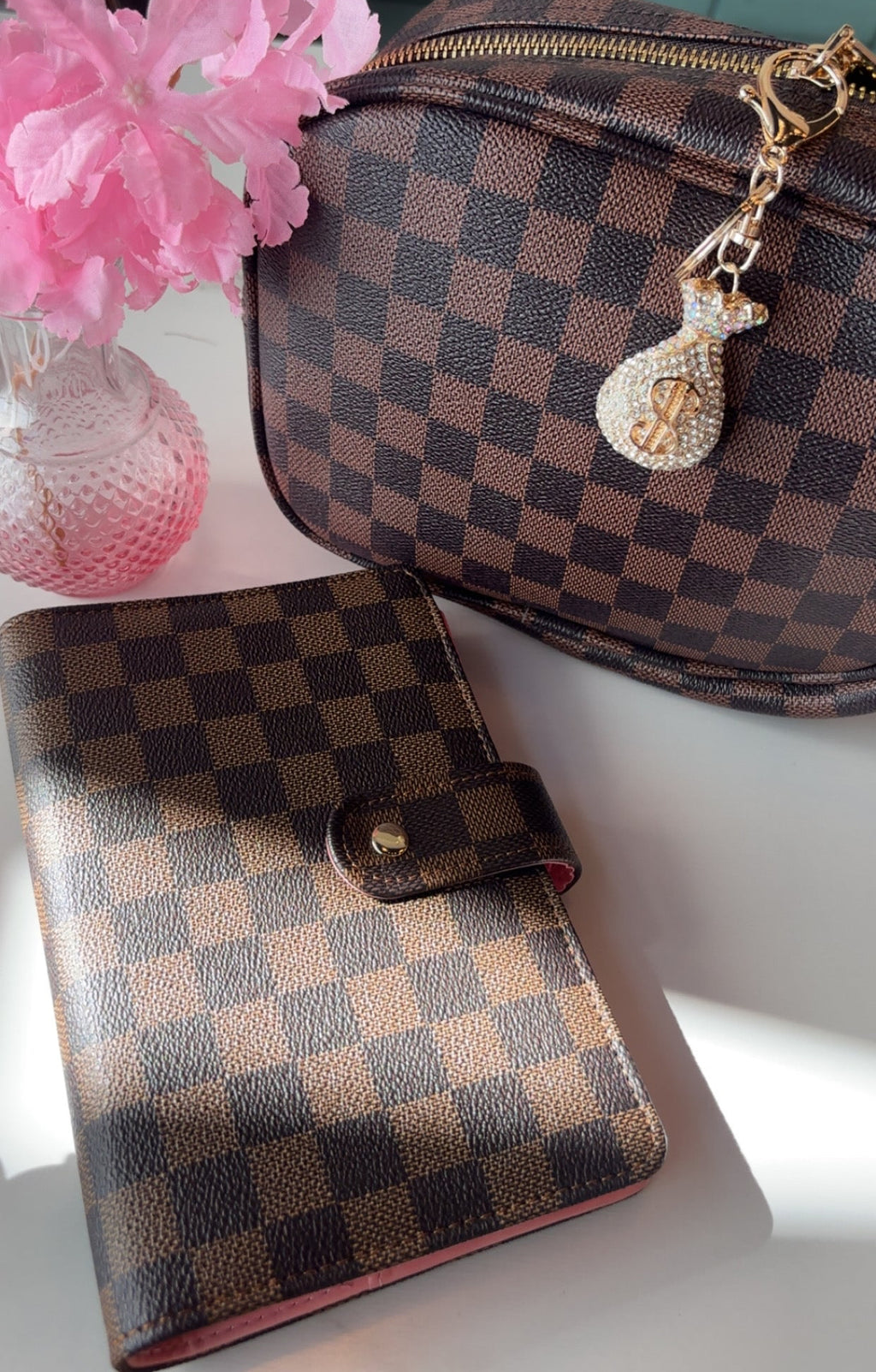 Brown Checker Print Binder + Money Bag Bundle – Free shipping