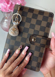 Checker Print Binder + Money Bag Bundle – Free shipping