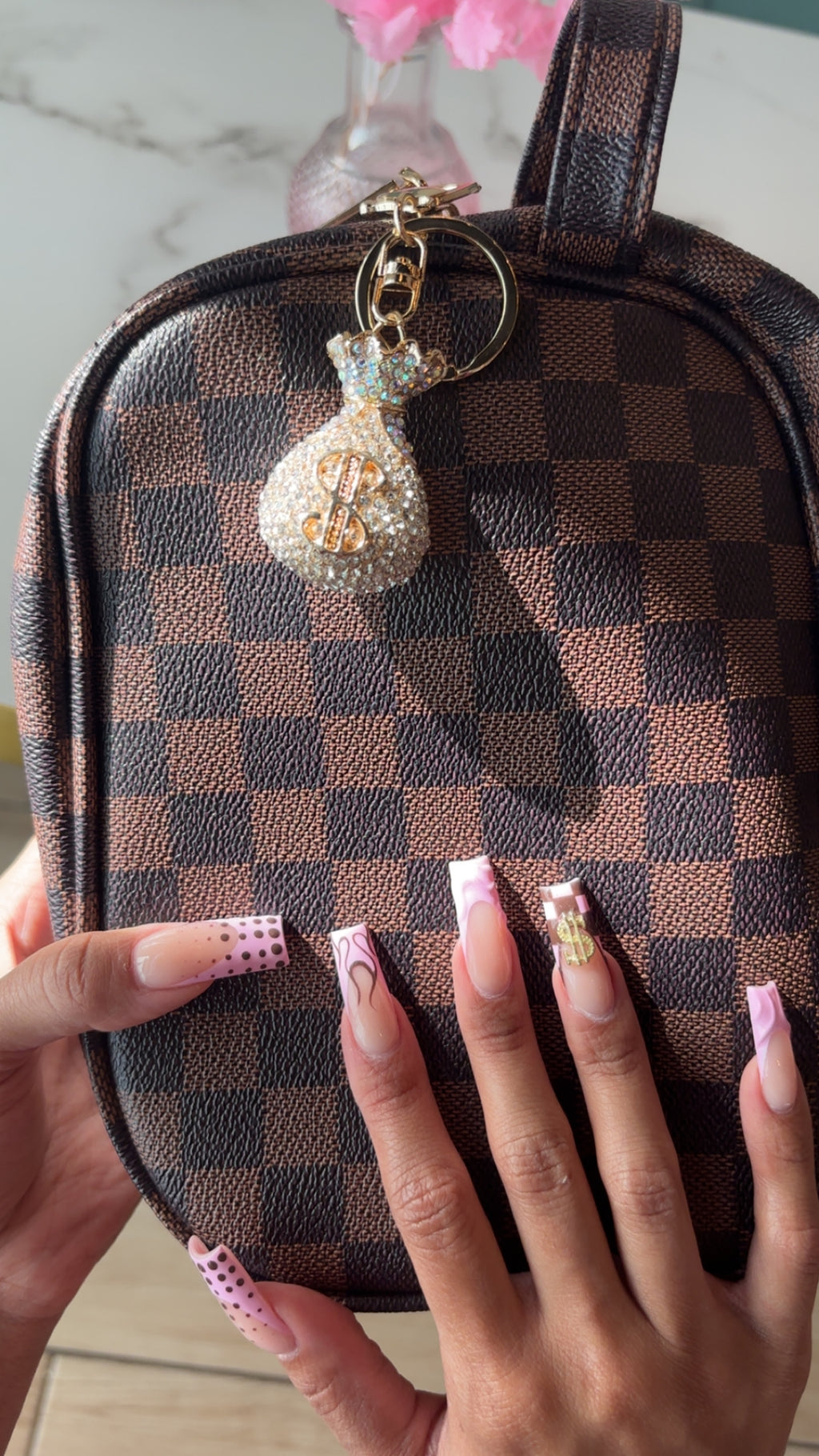 Brown Checker Print Binder + Money Bag Bundle – Free shipping
